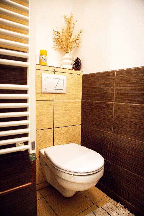 Apartment Fox Ostrava Buitenkant foto